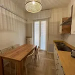 5 Stelle, Di Lusso E Storia Apartman